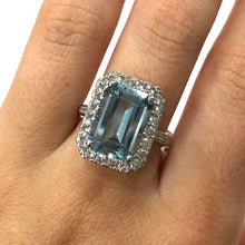 Load image into Gallery viewer, 18 Carat White Gold Aquamarine and Diamond Cluster Ring