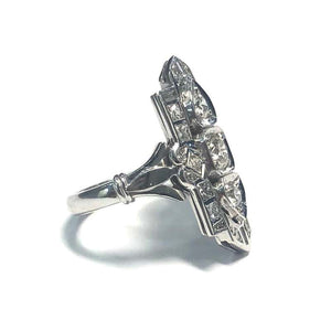 18 Carat White Gold Diamond Ring