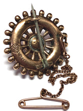 Load image into Gallery viewer, Victorian 9ct Brooch
